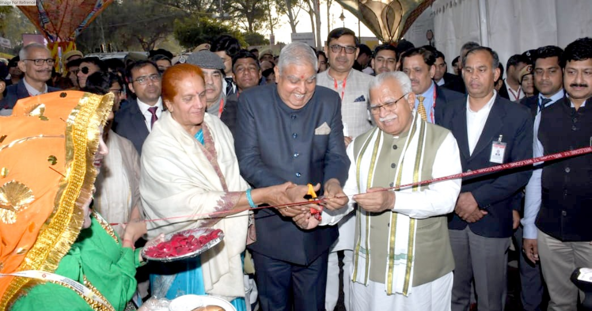 Haryana CM Khattar plays snake charmers flute, Vice Prez Dhankhar tries hands on Dhol in Surajkund Mela